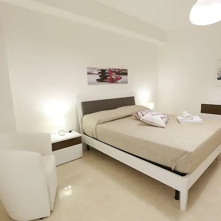 Casa Il Dromone Поццалло